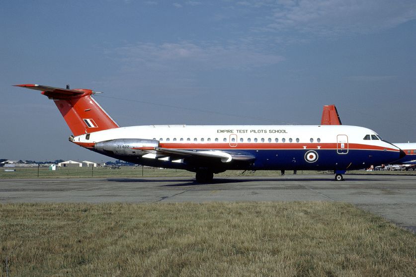 英国航空 旅客機B AC-111-510 File:BAC 111-510ED One-Eleven, British Airways AN1400121.jpg